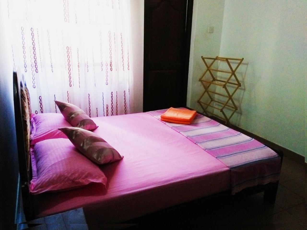 Ruslanka Homestay Ettukala Ngoại thất bức ảnh
